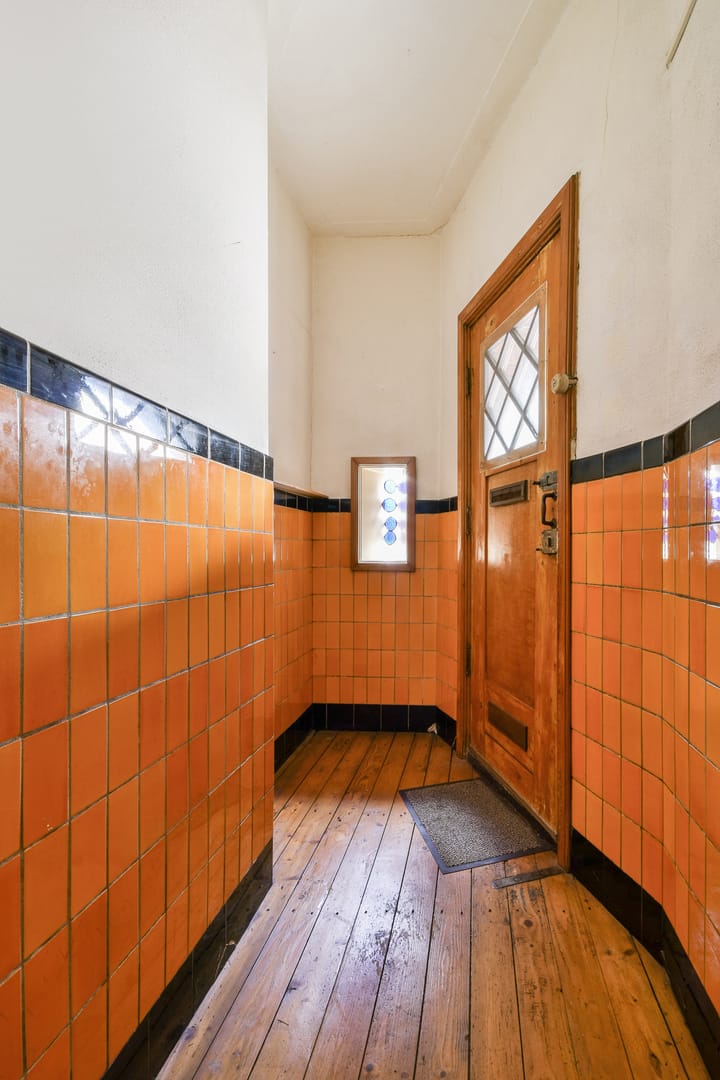 Photo 4 of Albert Neuhuysstraat 28-H