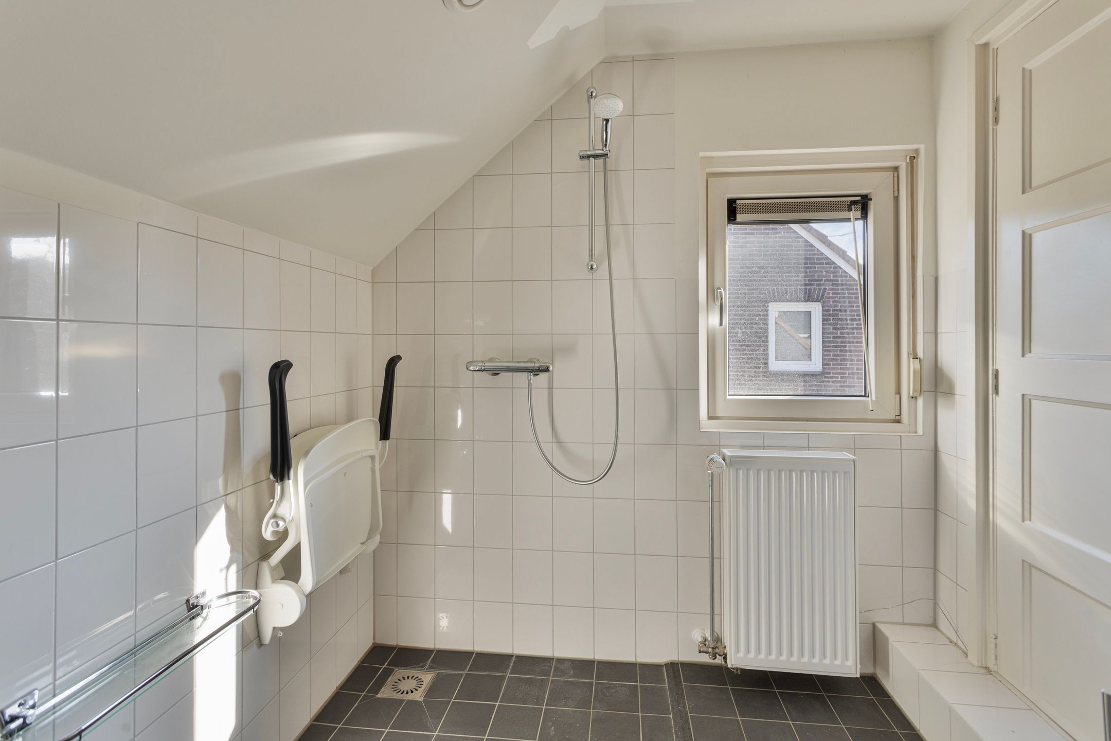 Foto 15 van Pastoorskuilenweg 8