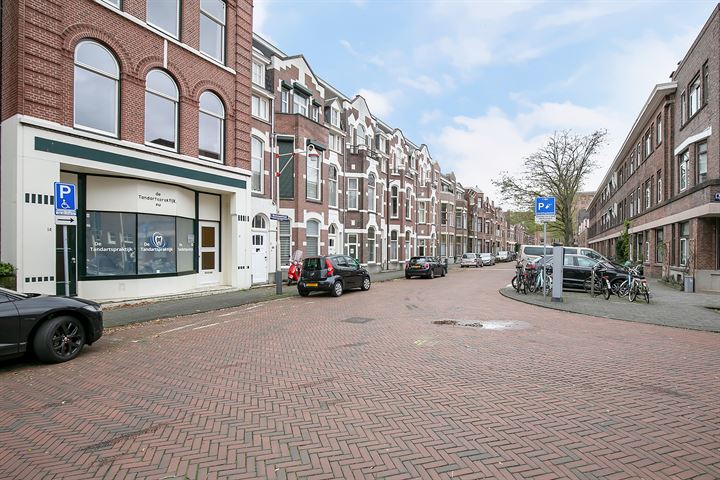 Bekijk foto 5 van Bachmanstraat 14