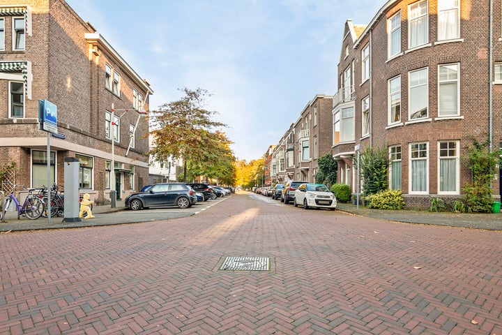 Bekijk foto 57 van Bachmanstraat 14