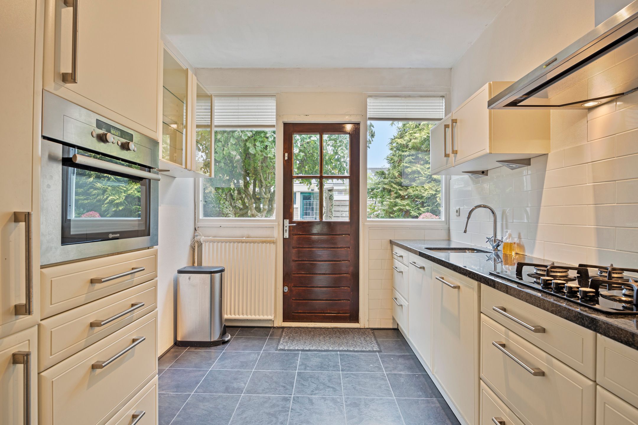 Photo 6 of Prof. Gerbrandylaan 15