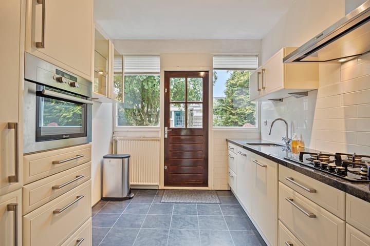 Photo 6 of Prof. Gerbrandylaan 15