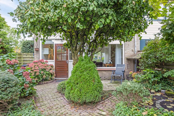 Photo 21 of Prof. Gerbrandylaan 15