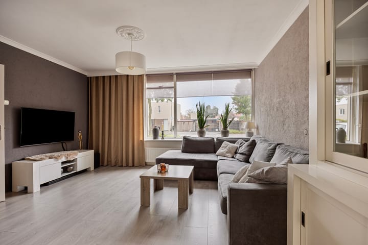 Photo 14 of van Randerodestraat 56