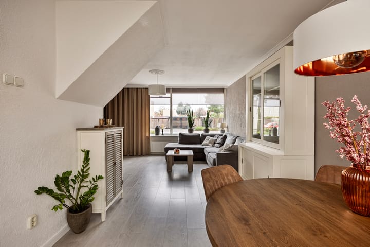 Photo 15 of van Randerodestraat 56