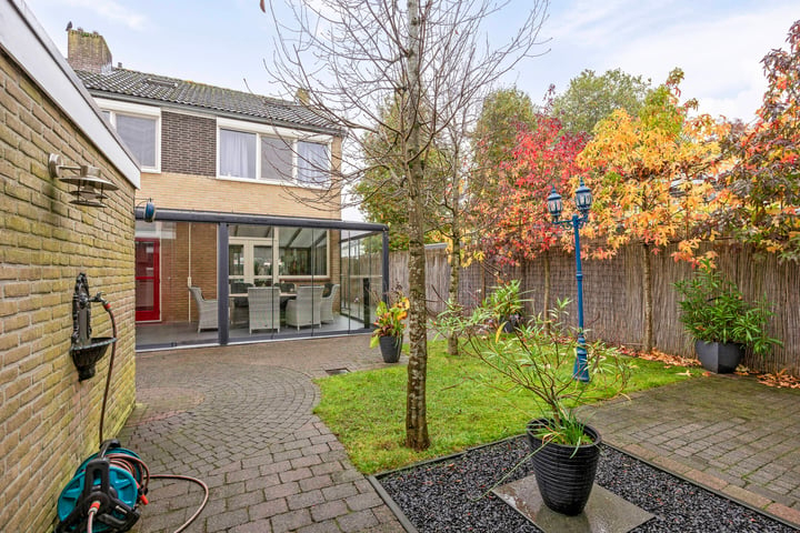 View photo 43 of van Randerodestraat 56