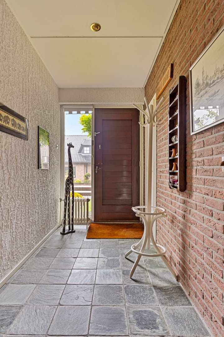 Photo 9 of Julianastraat 22