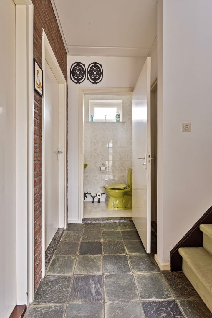 Photo 11 of Julianastraat 22