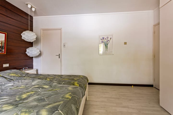 Photo 25 of Julianastraat 22