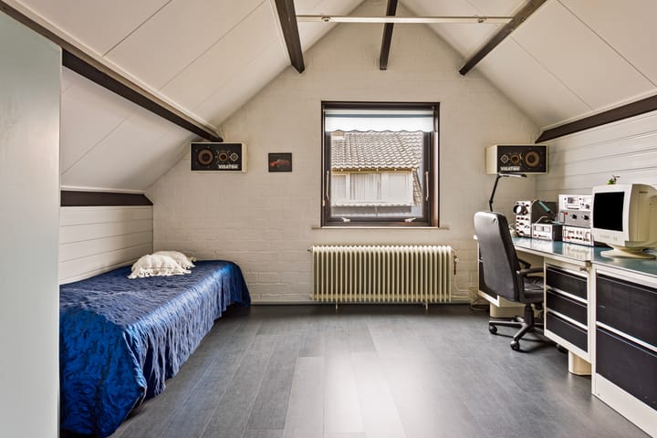 Photo 32 of Julianastraat 22