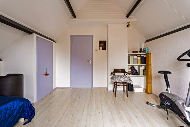 Photo 36 of Julianastraat 22