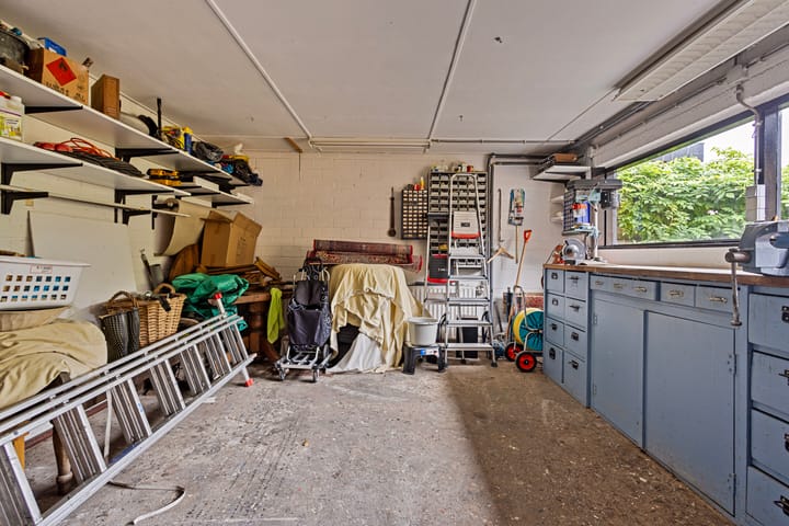 Photo 39 of Julianastraat 22