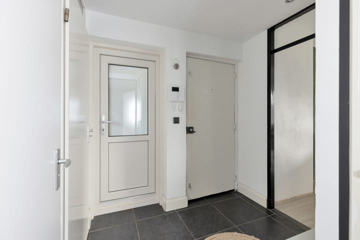 Foto 5 van Biarritzplein 5