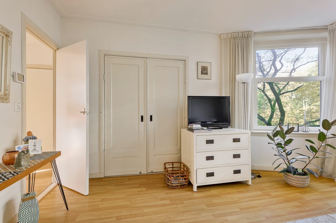 Foto 11 van Van Spilbergenstraat 163-2