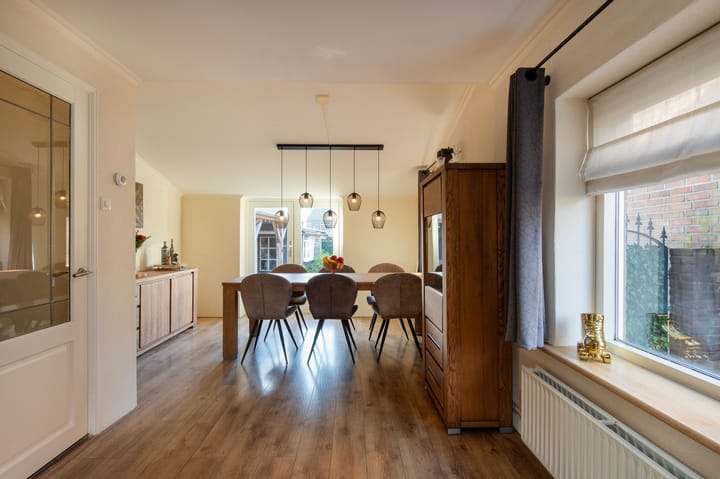 Foto 10 van Molenstraat 6