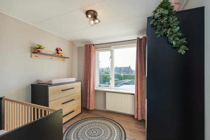 Foto 32 van Molenstraat 6