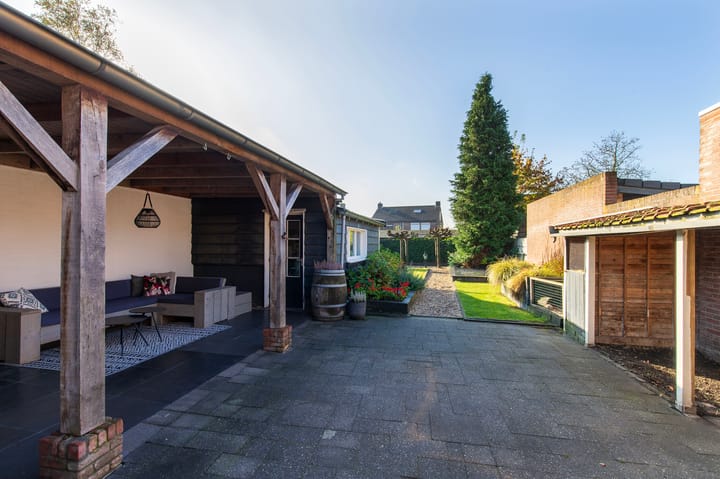 Foto 34 van Molenstraat 6