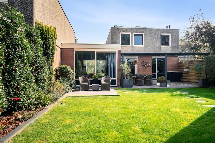 Foto 35 van Hooglandswyk 143