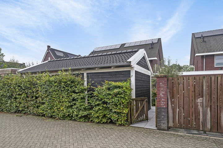 Bekijk foto 38 van Buitenhoek 16