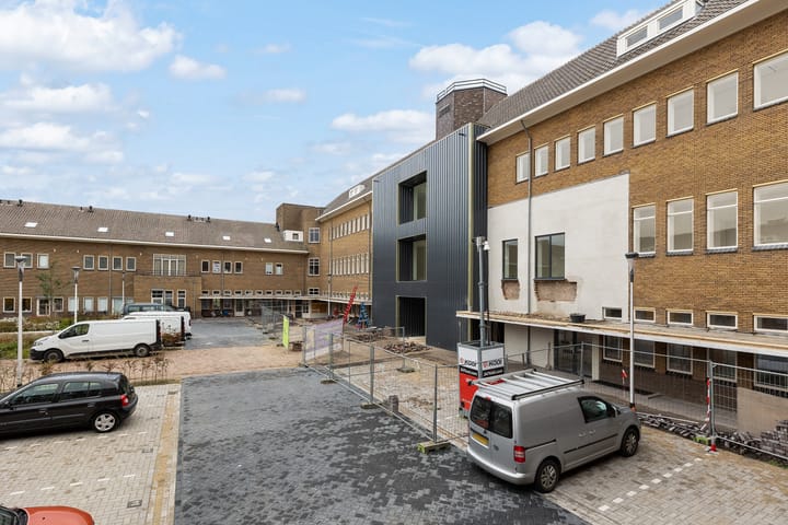 Foto 21 van Sint Geertruidenhof 30