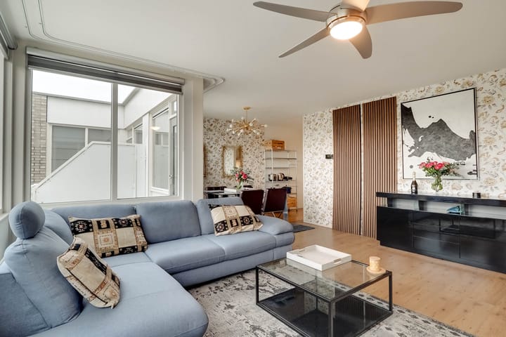 Foto 19 van J.T.P. Bijhouwerhof 35