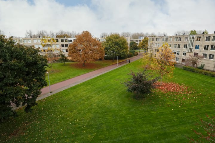 Foto 34 van J.T.P. Bijhouwerhof 35