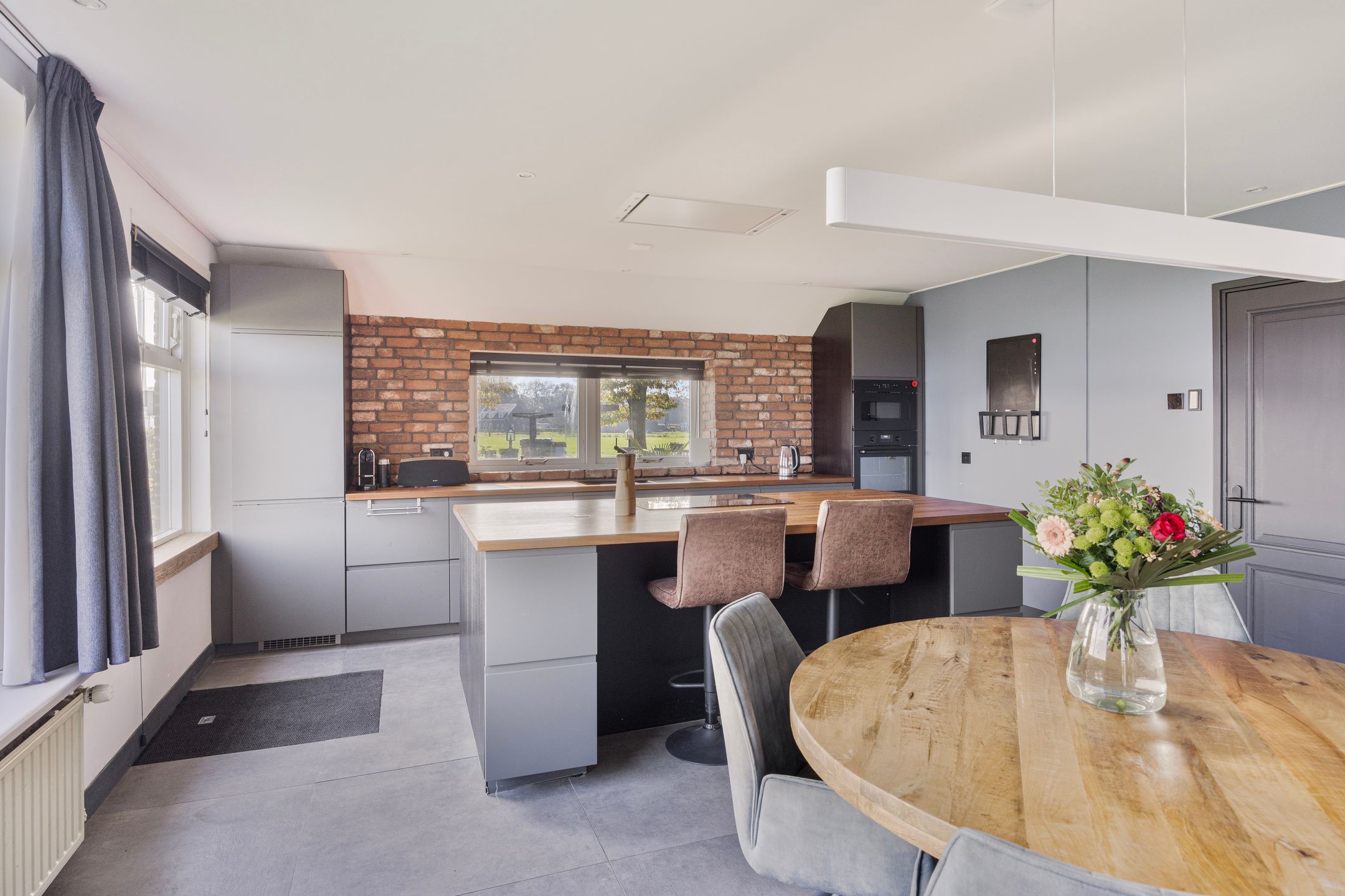 Foto 12 van Weseperweg 56