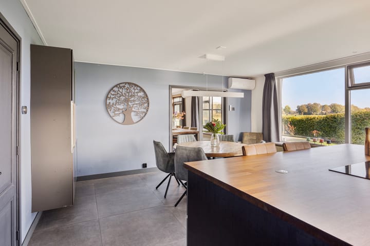 Foto 14 van Weseperweg 56