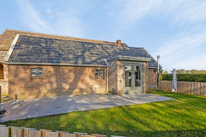 Foto 33 van Weseperweg 56