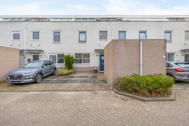 Foto 1 van Rosa Spierstraat 15