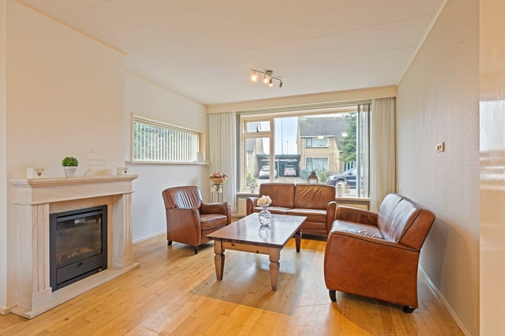 Foto 3 van Dokter Bloemstraat 46