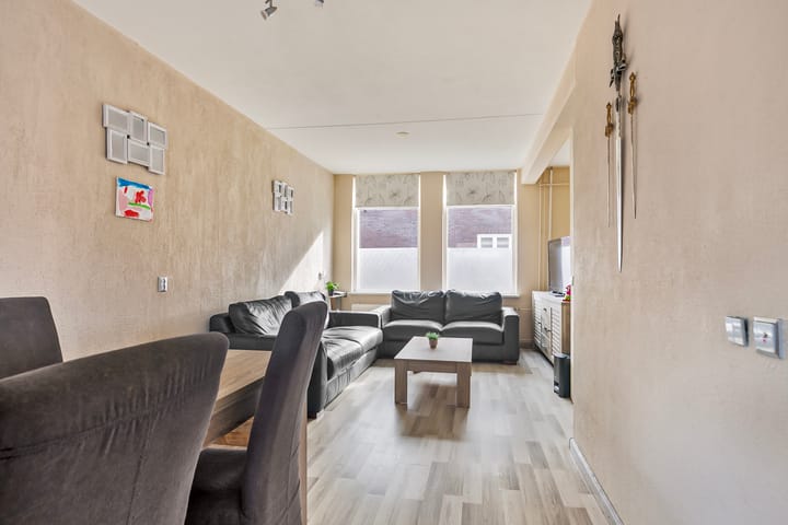 Foto 7 van Elleboog 4