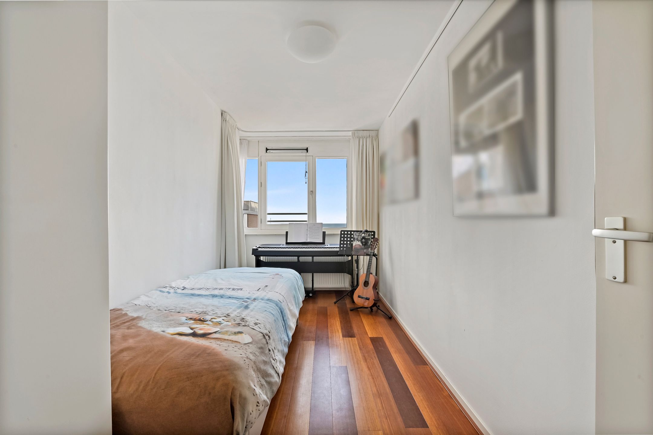 Foto 42 van Gevers Deynootplein 219