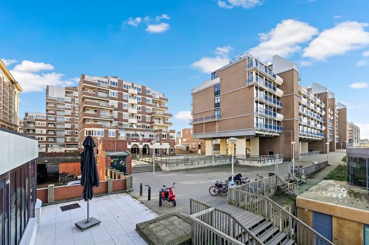 Foto 48 van Gevers Deynootplein 219