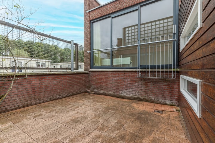 Bekijk foto 40 van Van Abbestraat 116