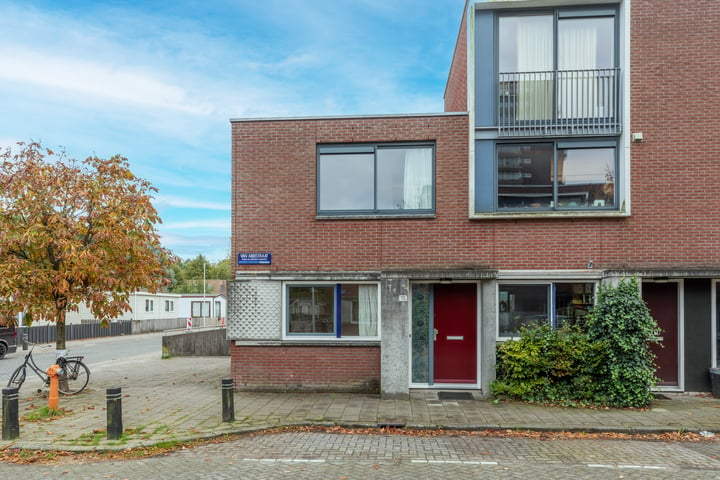 Bekijk foto 47 van Van Abbestraat 116