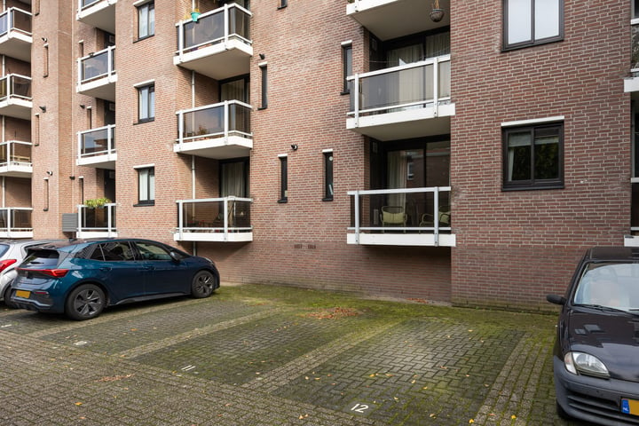 View photo 28 of Sint Josephstraat 54