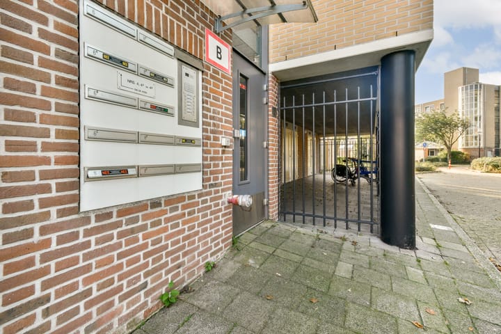 Foto 9 van Romerkerkweg 6-B