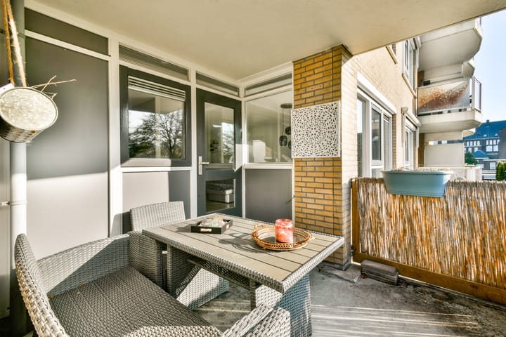 Foto 15 van Romerkerkweg 6-B