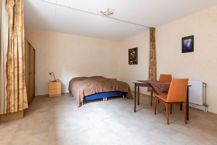 Foto 19 van Burgemeester Jhr. Quarles van Uffordlaan 147