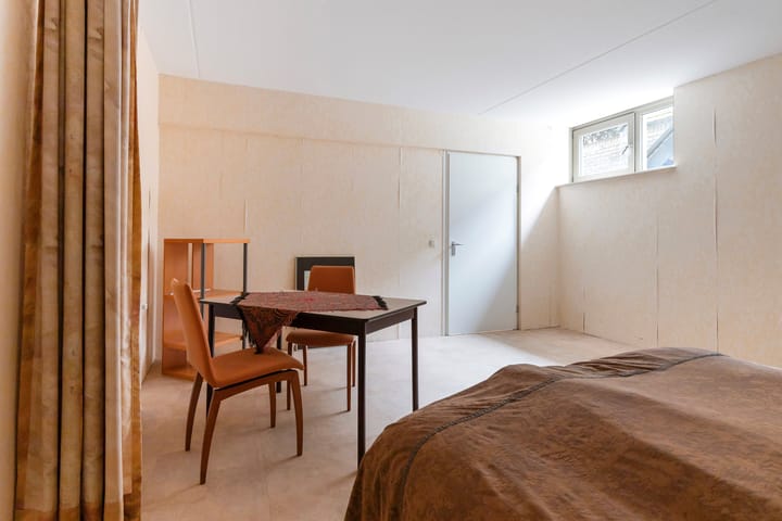 Foto 20 van Burgemeester Jhr. Quarles van Uffordlaan 147