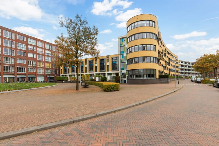 Foto 26 van Burgemeester Jhr. Quarles van Uffordlaan 147