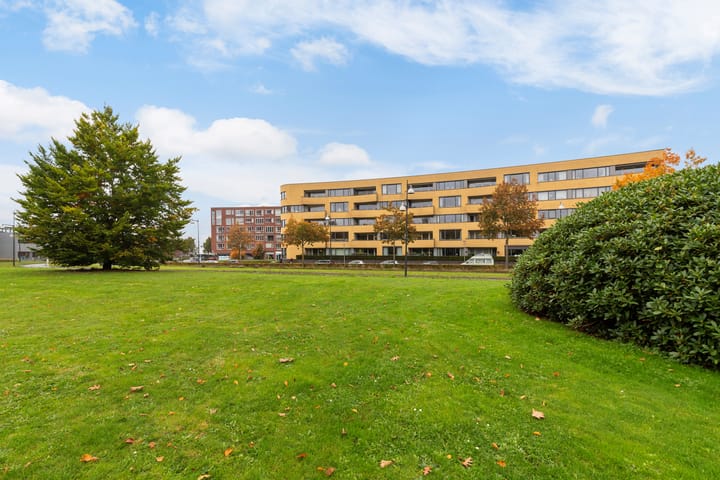 Foto 28 van Burgemeester Jhr. Quarles van Uffordlaan 147