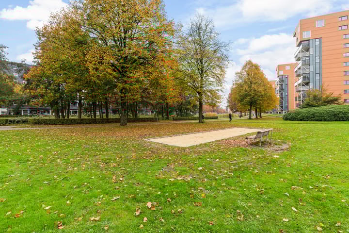 Foto 30 van Burgemeester Jhr. Quarles van Uffordlaan 147