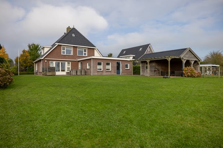 Foto 2 van Túnmelt 16