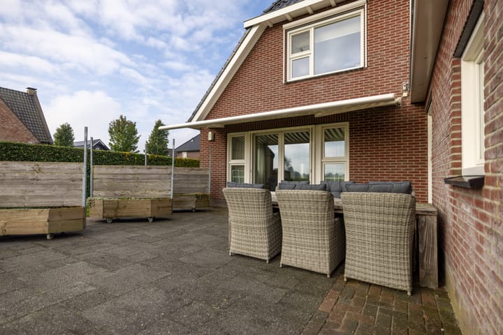 Foto 64 van Túnmelt 16