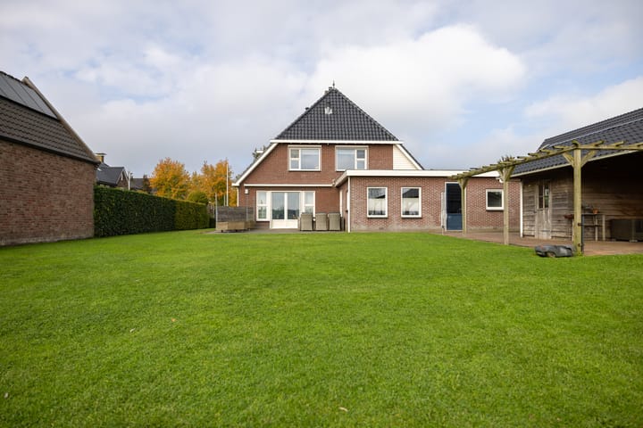 Foto 52 van Túnmelt 16