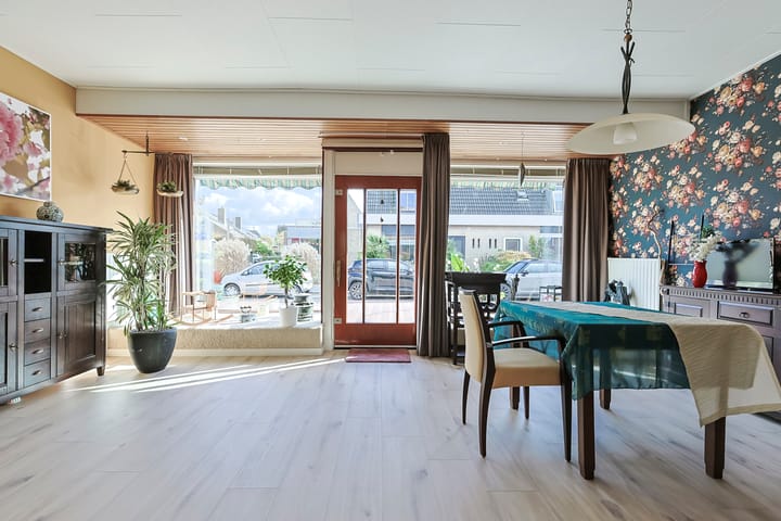 Foto 23 van Langeraarseweg 172