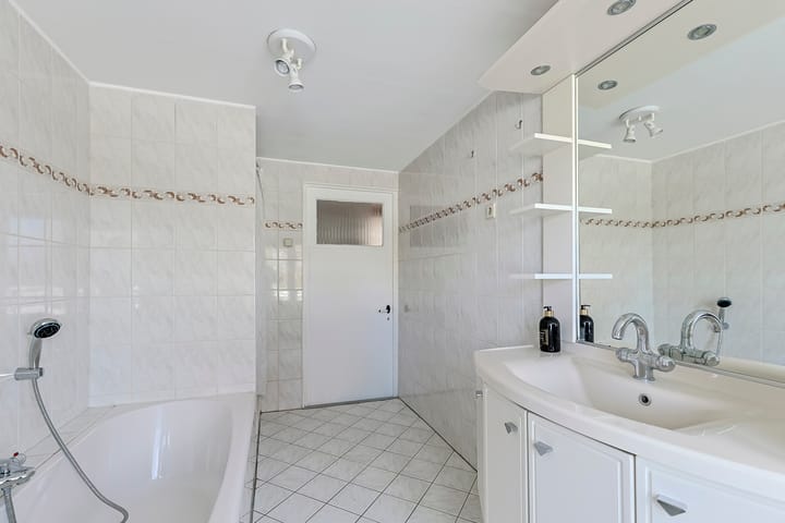 Foto 53 van Langeraarseweg 172