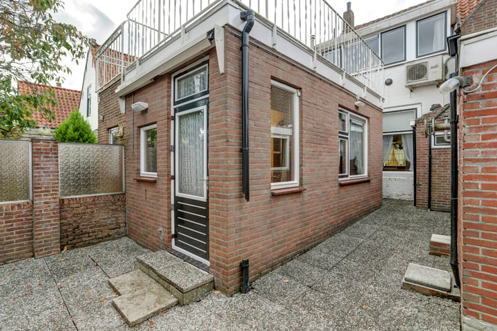 Bekijk foto 42 van Kerkstraat 15